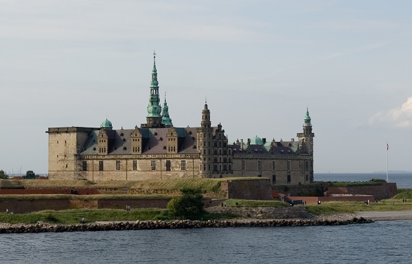 Замок Кронбург