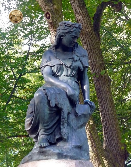  Памятник Линде в Таллине