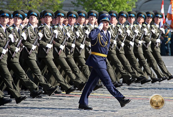 нога в ногу со временем