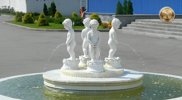 писающие мальчики
