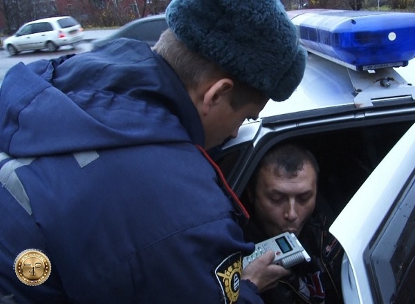 проверка на алкоголь тестером