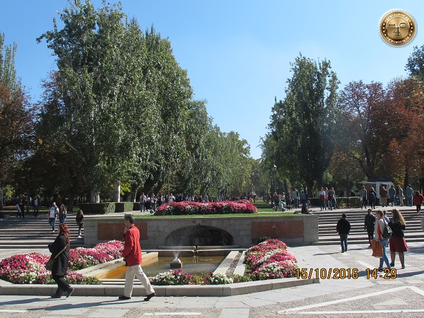 Парк в центре Мадрида
