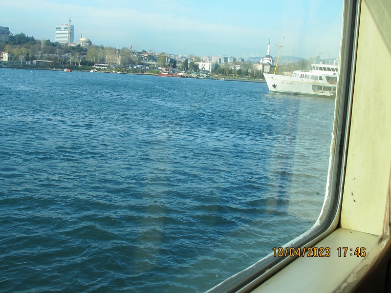 Мечети о море